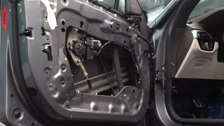 BMW 6 Gran Turismo двер 1 (1)