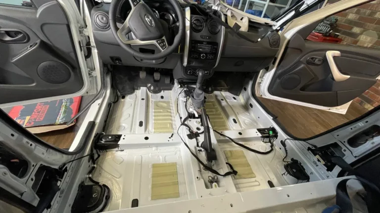LADA Largus пол 1