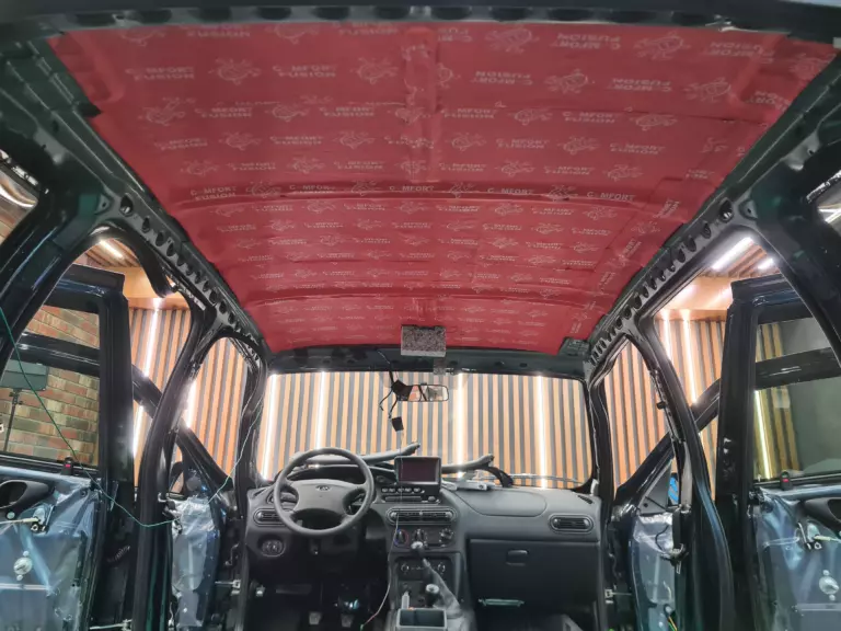 LADA Niva Travel крыша 3