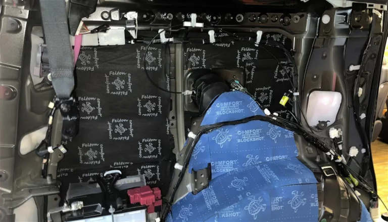 Toyota Alphard 2017 баг 2