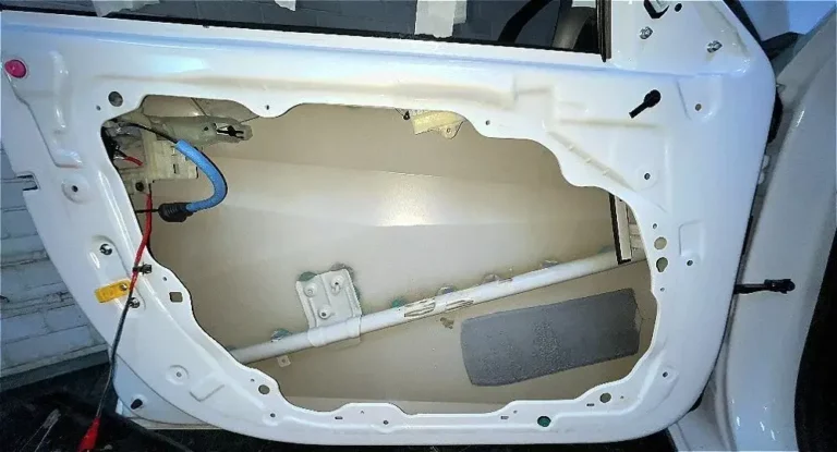 Шумоизоляция Hyunda Elantra 2020 двер 1