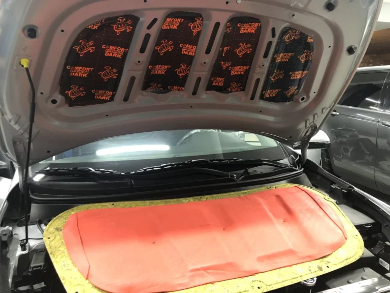 Шумоизоляция KIA Rio капот